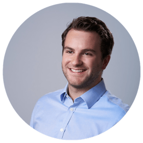 Moray Busch, meet the authors, headshot circle