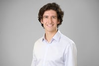 Picture of Tomas Vieira-Short